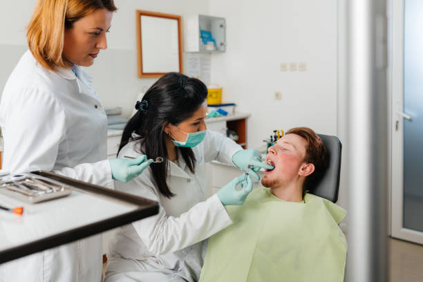 Best Broken or Cracked Tooth Emergency Dentist in Roland, OK